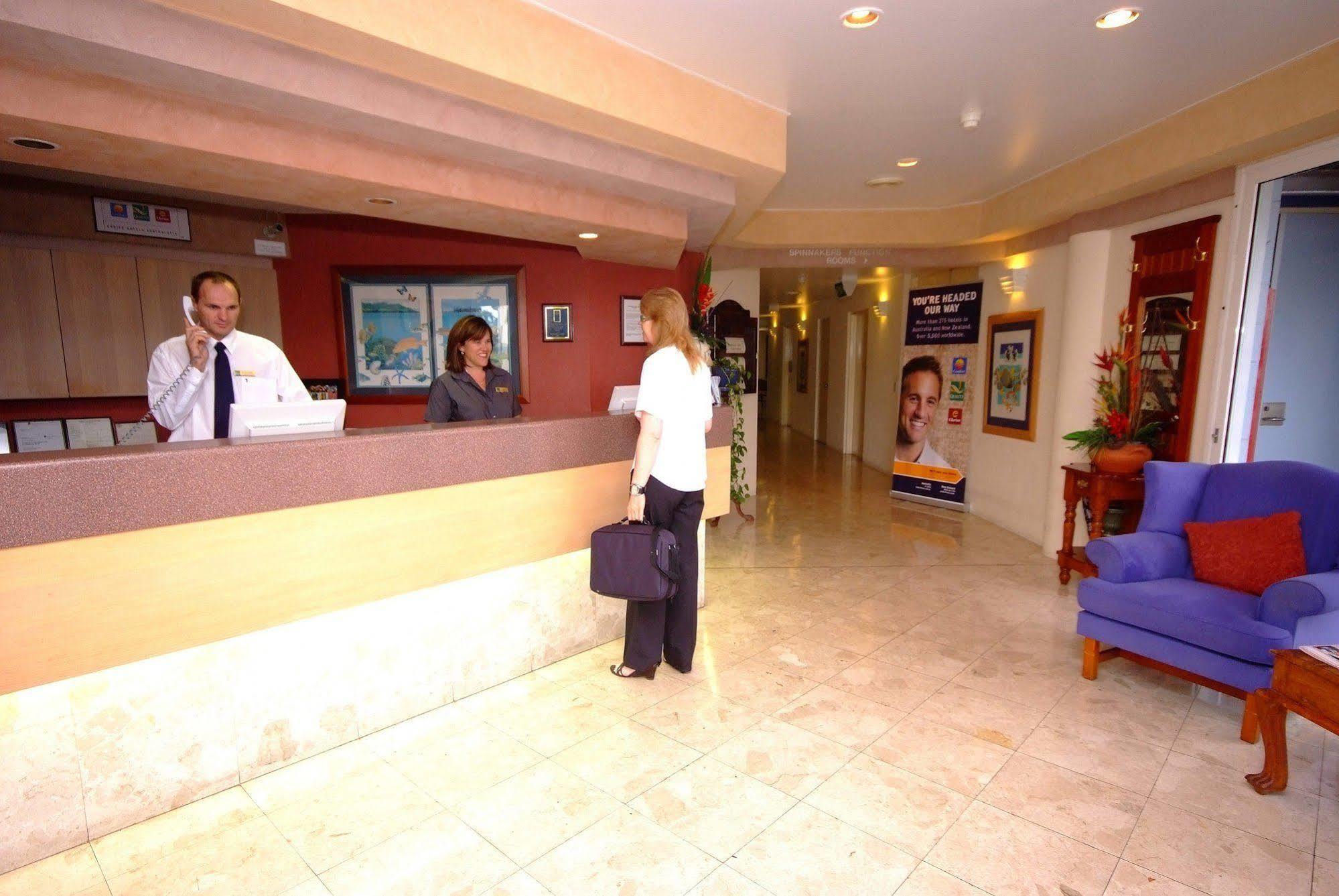 Ocean International Hotel Mackay Exterior photo